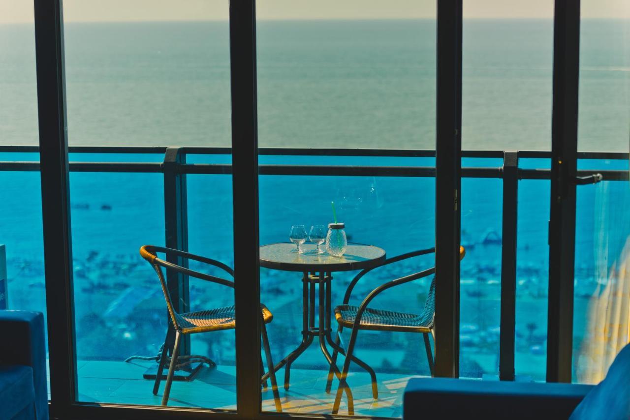 Orbi City Aparthotel Batumi Eksteriør bilde