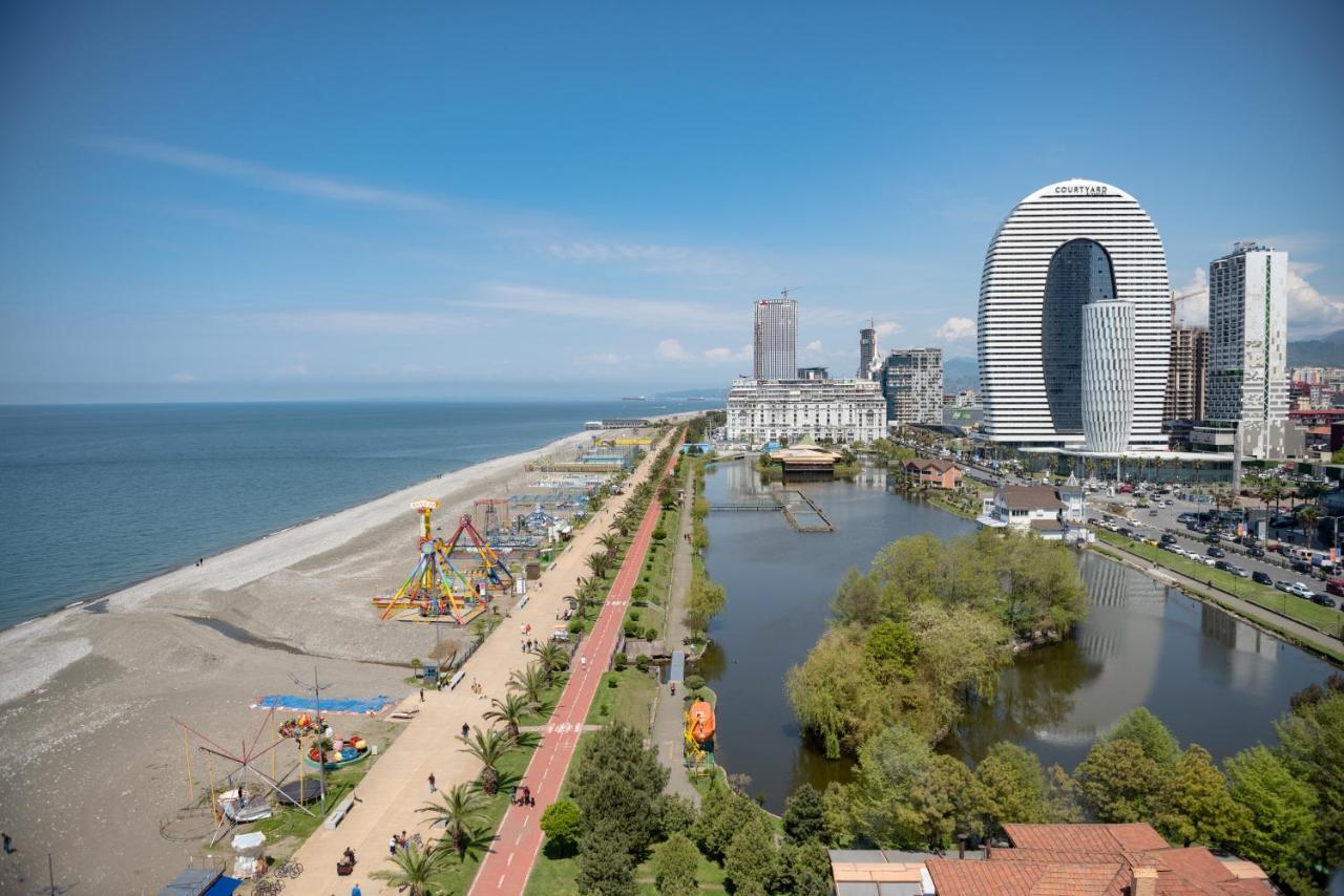 Orbi City Aparthotel Batumi Eksteriør bilde