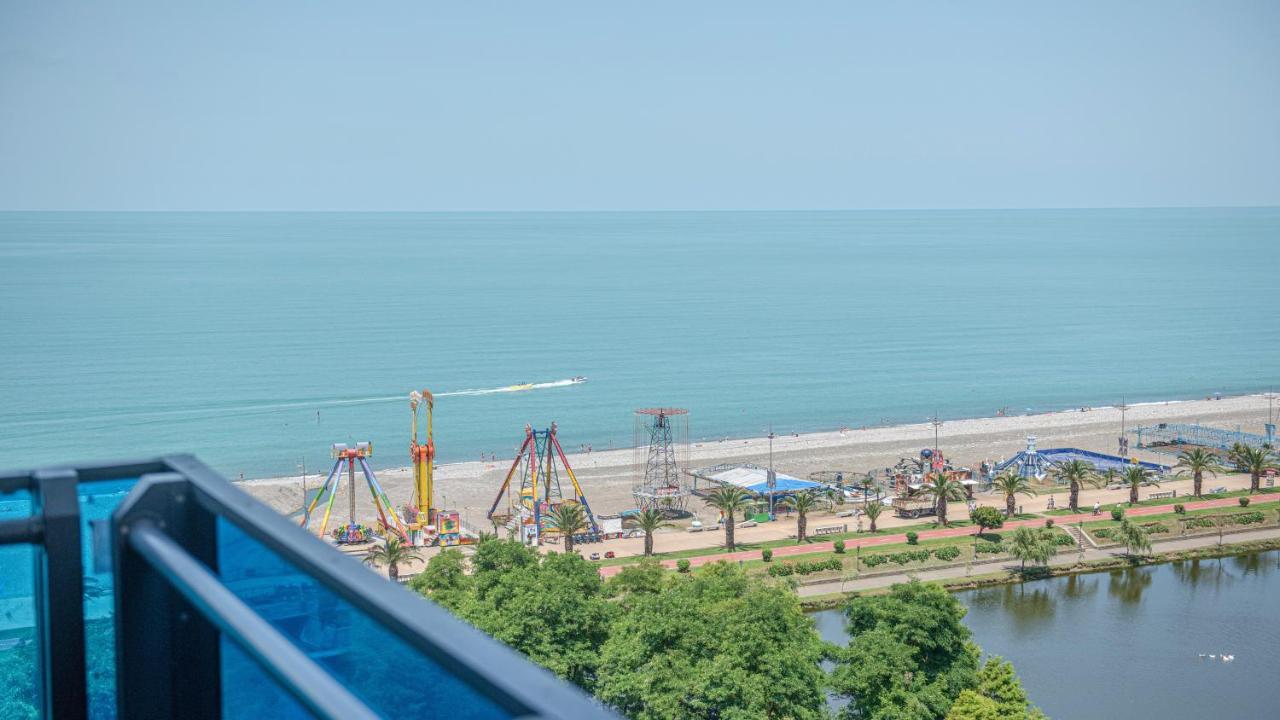 Orbi City Aparthotel Batumi Eksteriør bilde