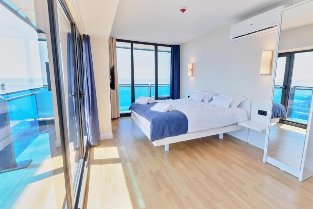 Orbi City Aparthotel Batumi Eksteriør bilde