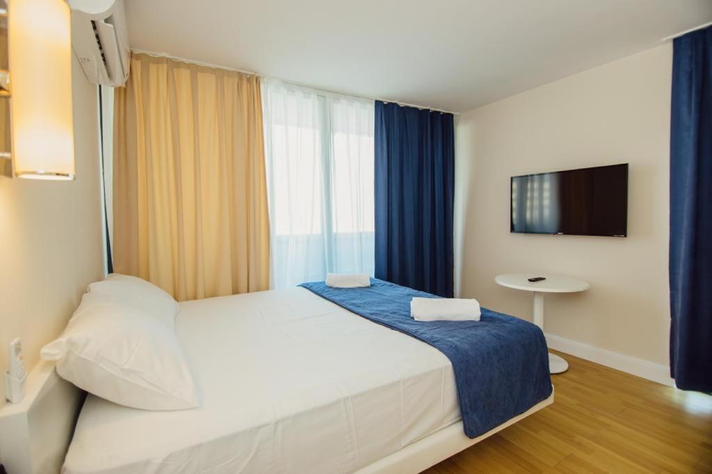 Orbi City Aparthotel Batumi Eksteriør bilde