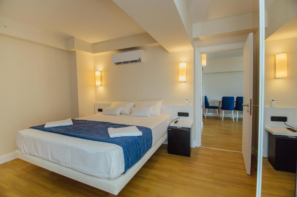 Orbi City Aparthotel Batumi Eksteriør bilde