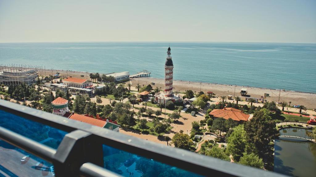 Orbi City Aparthotel Batumi Eksteriør bilde